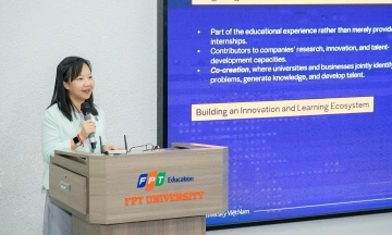 Fulbright advocates for practical high-tech human resource development through collaboration