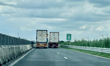 3 signs your vehicle is not maintaining a safe distance