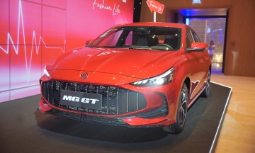MG GT - a C-segment sedan priced like a B-segment car