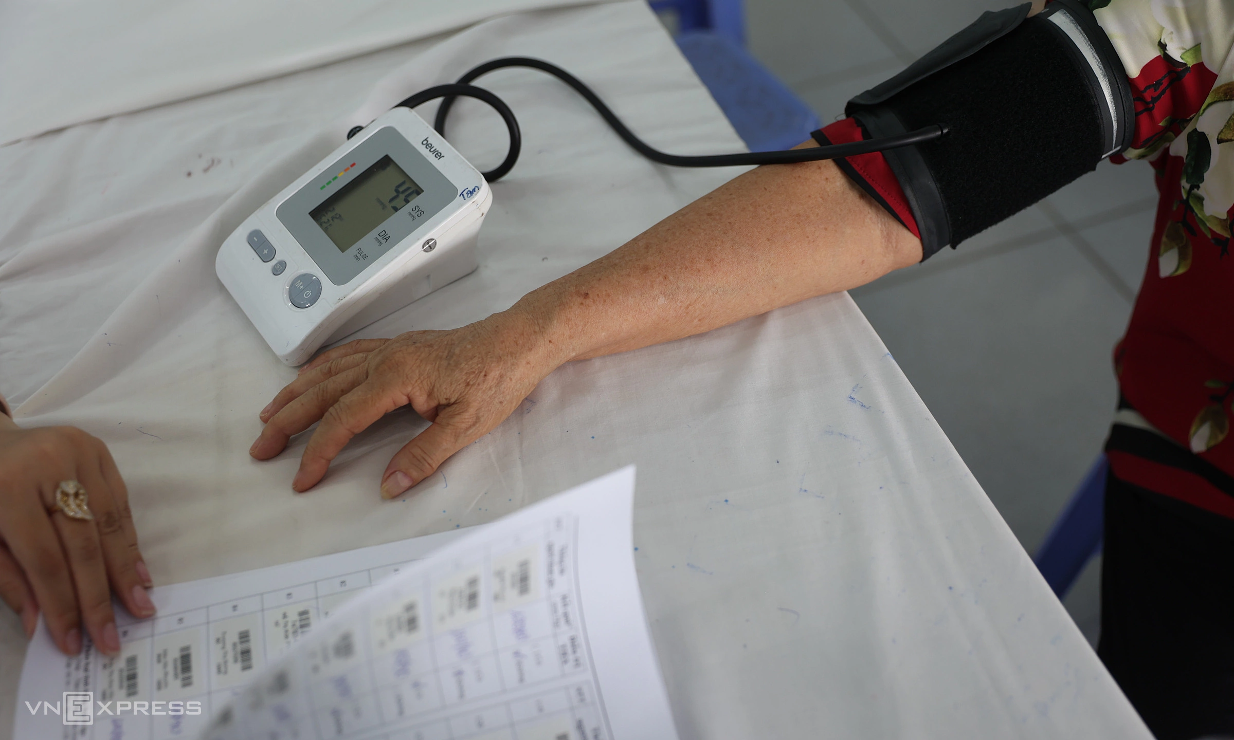 Doctor likens hypertension patients to 'carrying a ticking bomb'