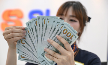 Nearly 6.9 billion USD in remittances transferred to TP HCM after nine months