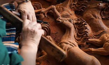 The rustic charm of craft villages in 'Song ruc ro' entries
