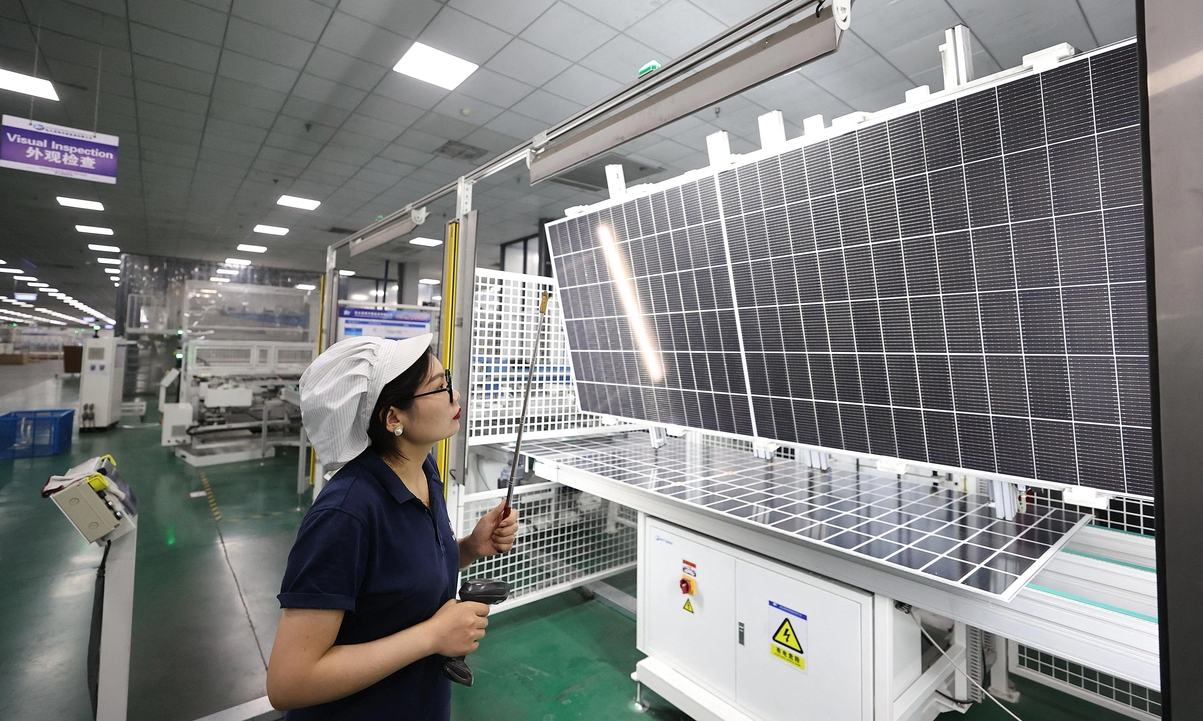 China plans to control solar power technology exports