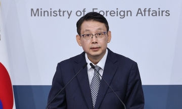 South Korea withdraws embassy staff from Ukraine after 'North Korean prisoner' dispute