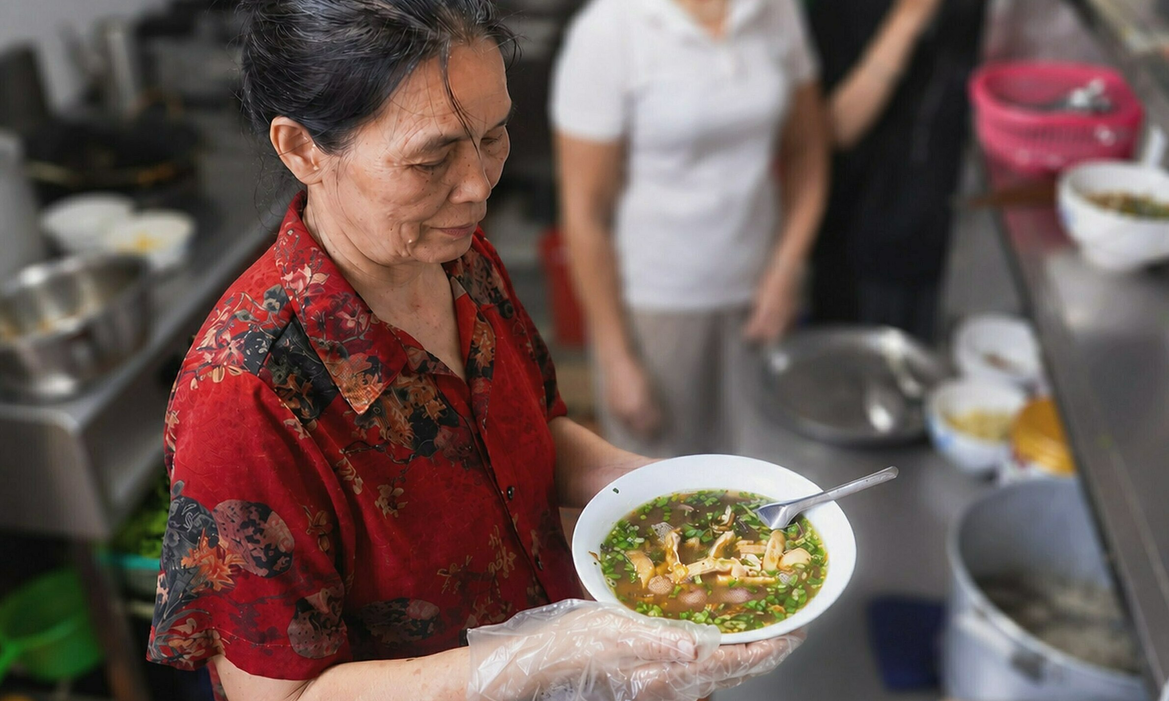 Eel porridge shop with intact rice grains, a culinary gem in Thanh Hoa
