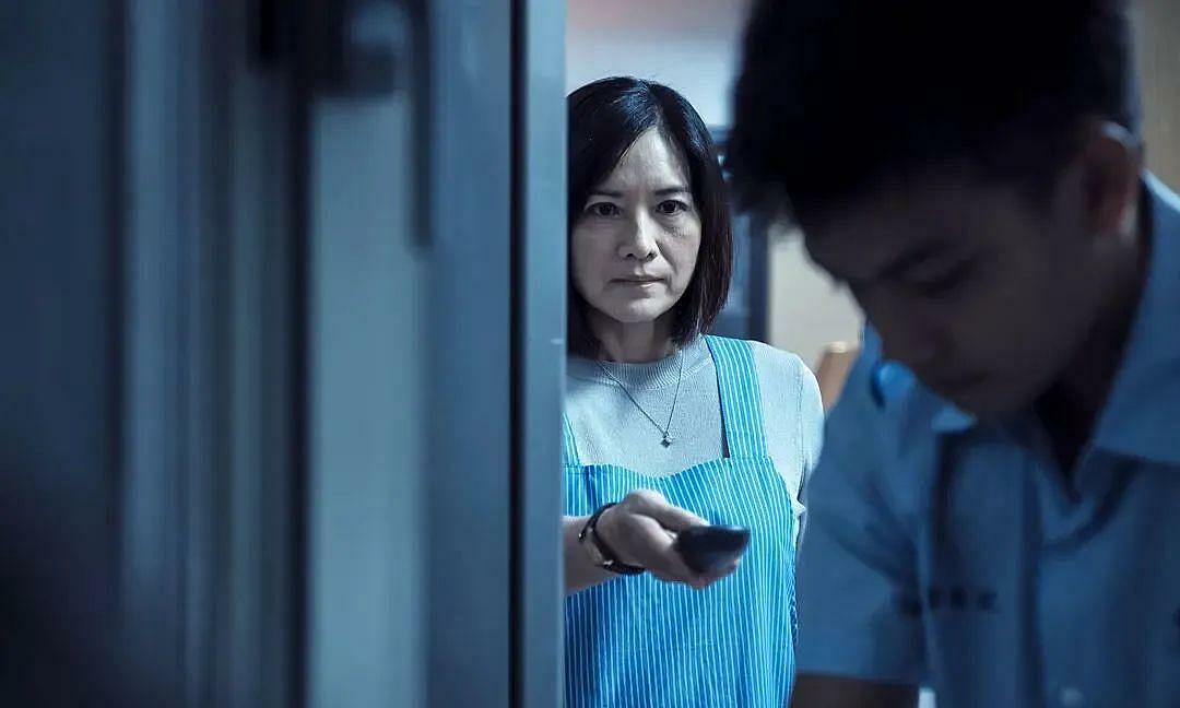 Chinese parents fall into 'awakening camp' trap